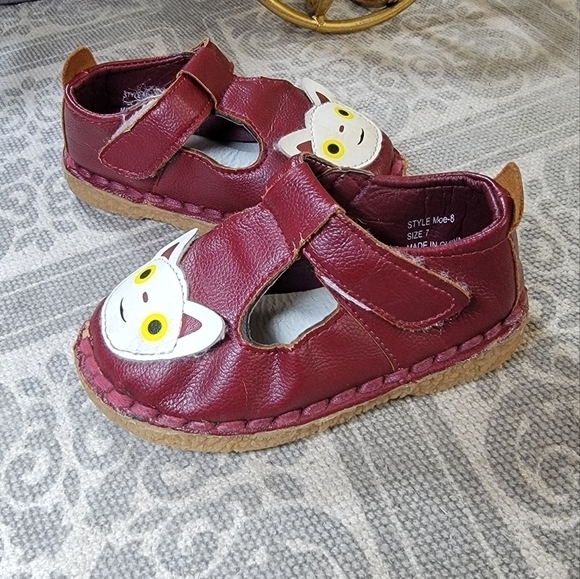 Bee Happy Red Leather Kitty Cat Mary Jane Shoes Size 7 - Picture 5 of 14